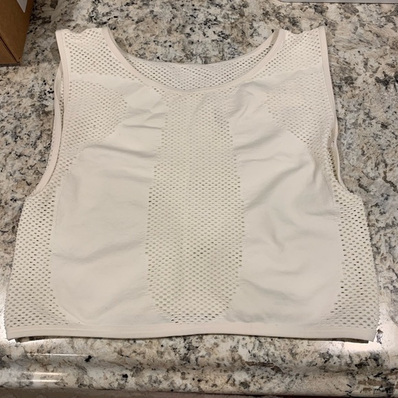 NWT Urban outfitter tank tops (2 in a bundle) Both Sz xs/s - Picture 10 of 10